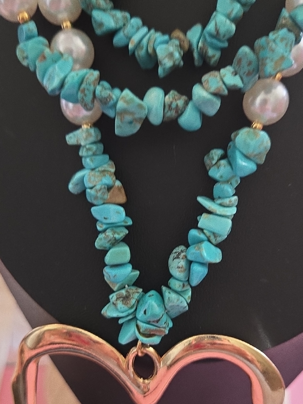 Elegant Pearl & Turquoise Layered Necklace with Gold Heart Pendant - Picture 11 of 16